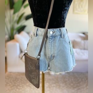 90’s high waisted cut off shorts